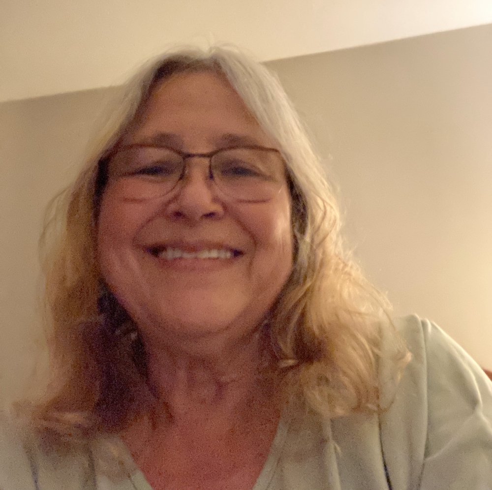 Meet your Posher, Peggy